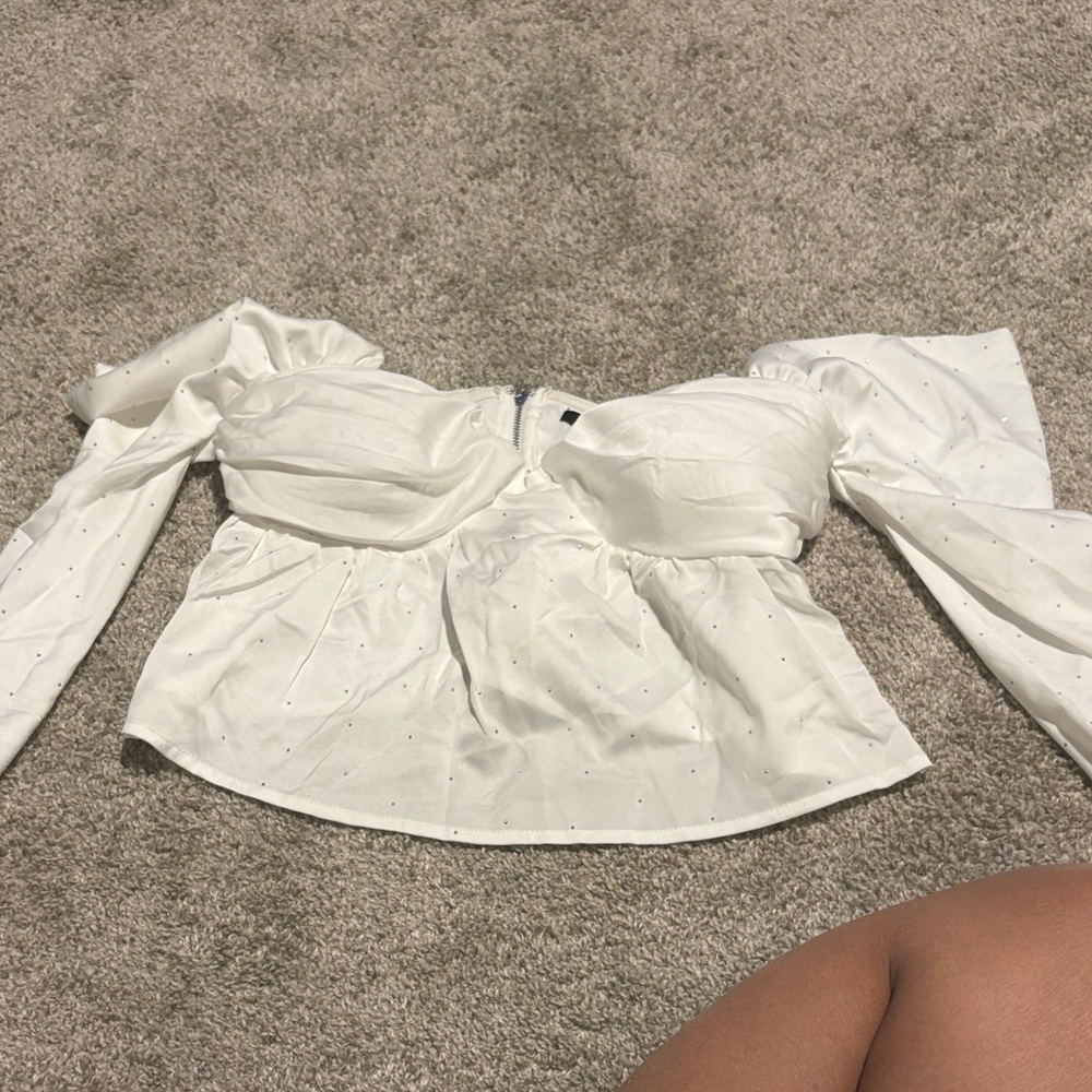 Forever 21 White Off-Shoulder Blouse